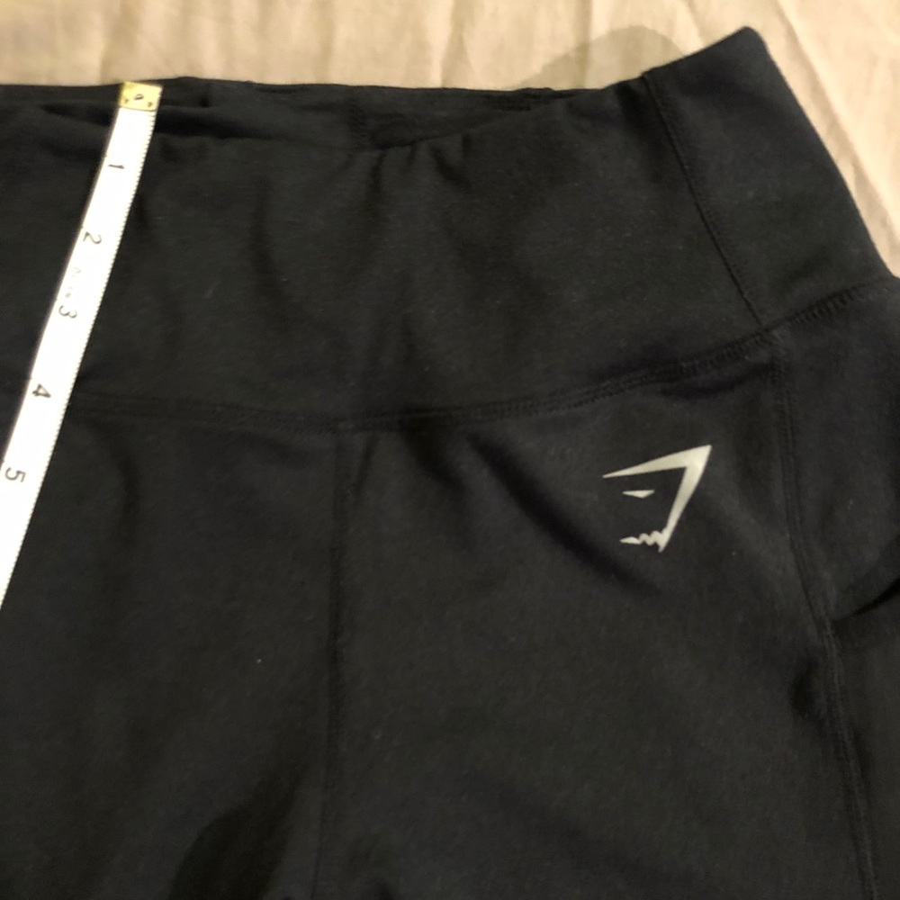 Gymshark capris - Picture 2 of 5